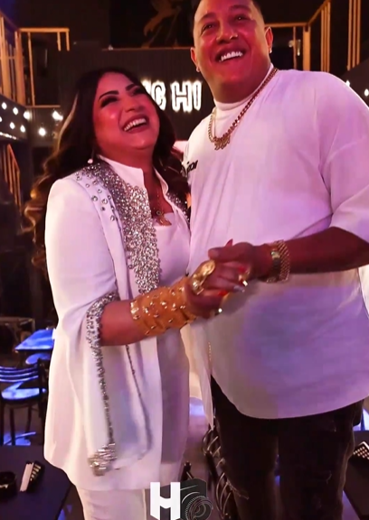 حمو بيكا يكشف من أين حصلت زوجته على الذهب